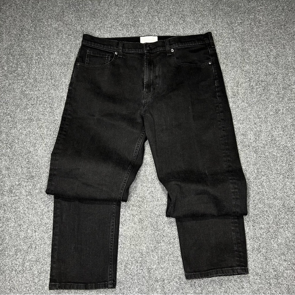 Everlane Men's Black Jeans size 36.
